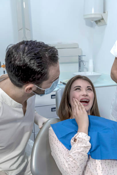 Best Dentist for Tooth Abscess  in West Livingston, TX